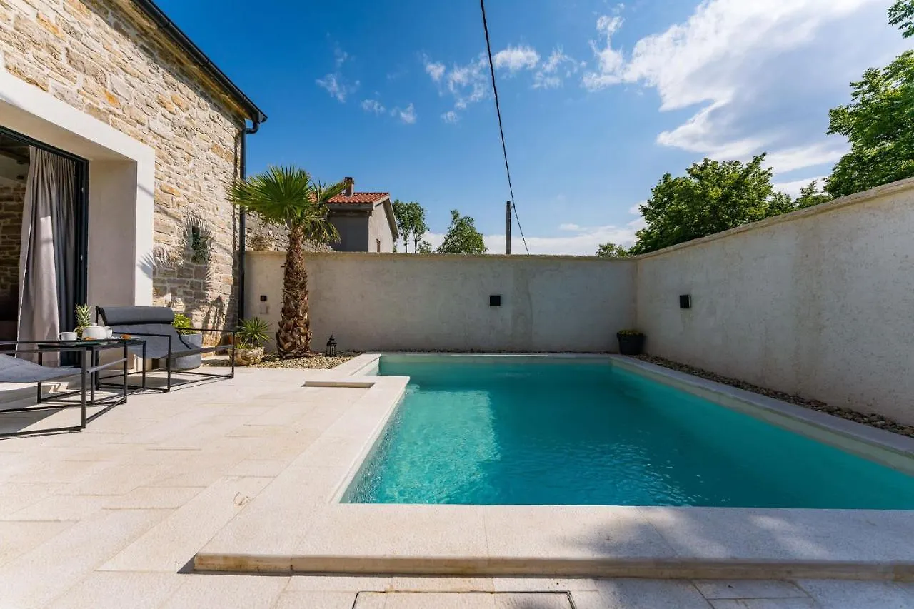 Stone House With Pool Poeta Villa Pridraga