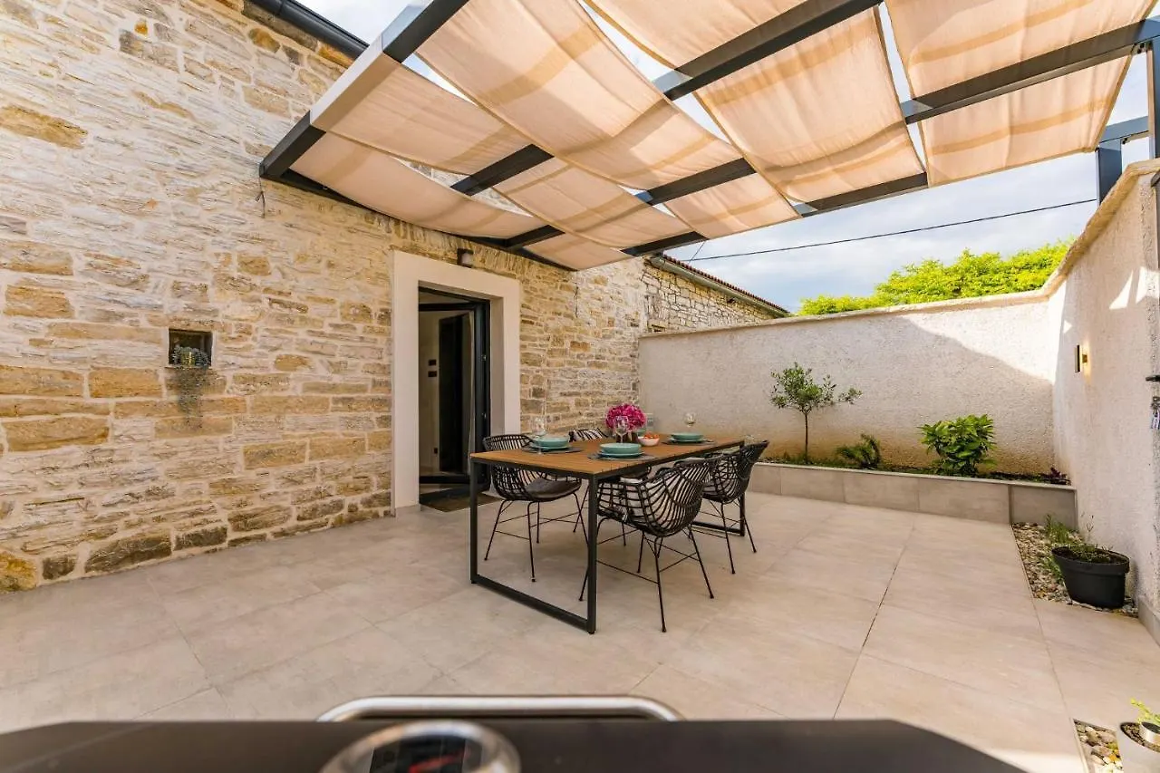 Stone House With Pool Poeta Villa Pridraga